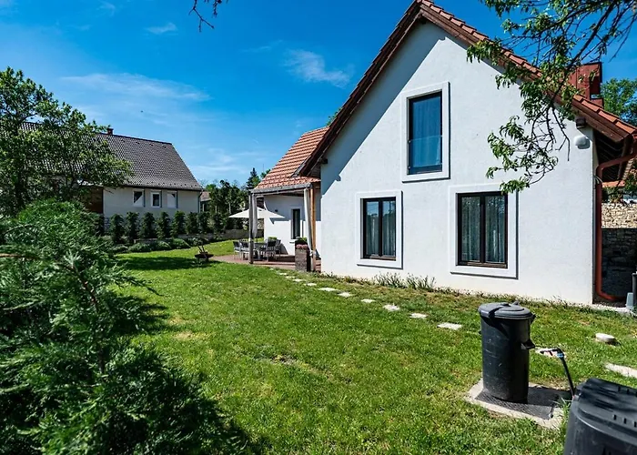 Prázdninový dům Bella *